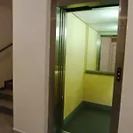 Apartament Center *